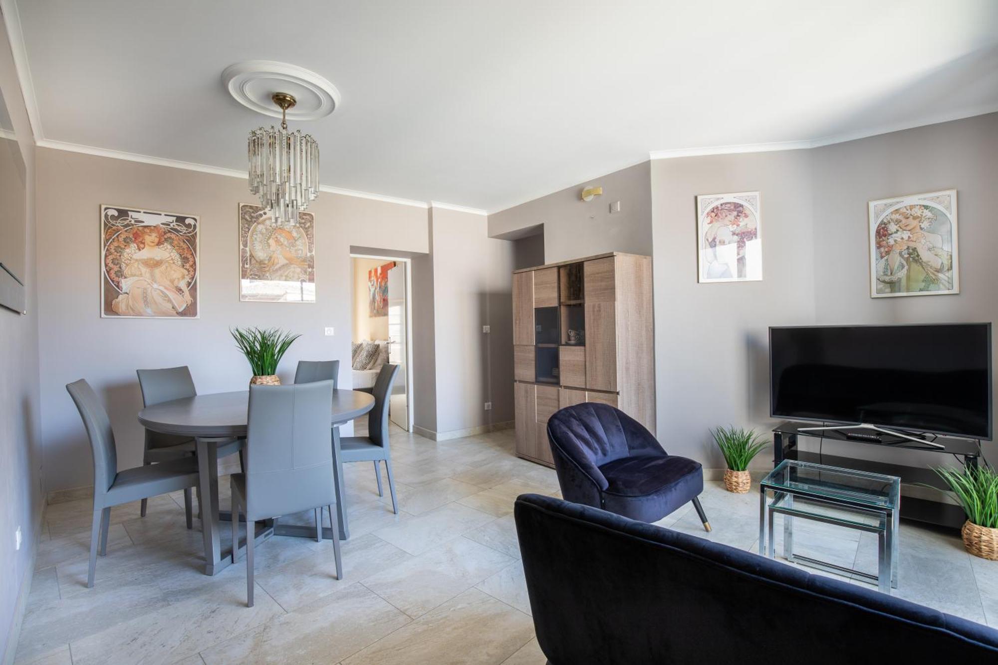 Au Coeur De L'Isle Apartment Bagian luar foto